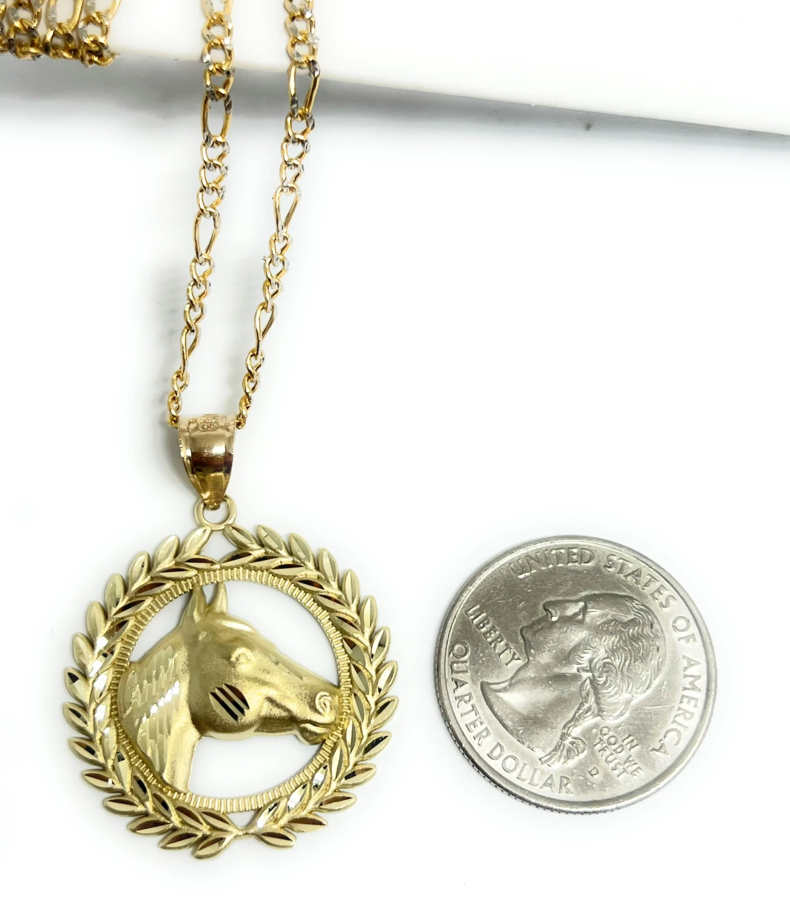 10k Solid Gold Yellow HORSE ROUND CORONET Pendant Necklace