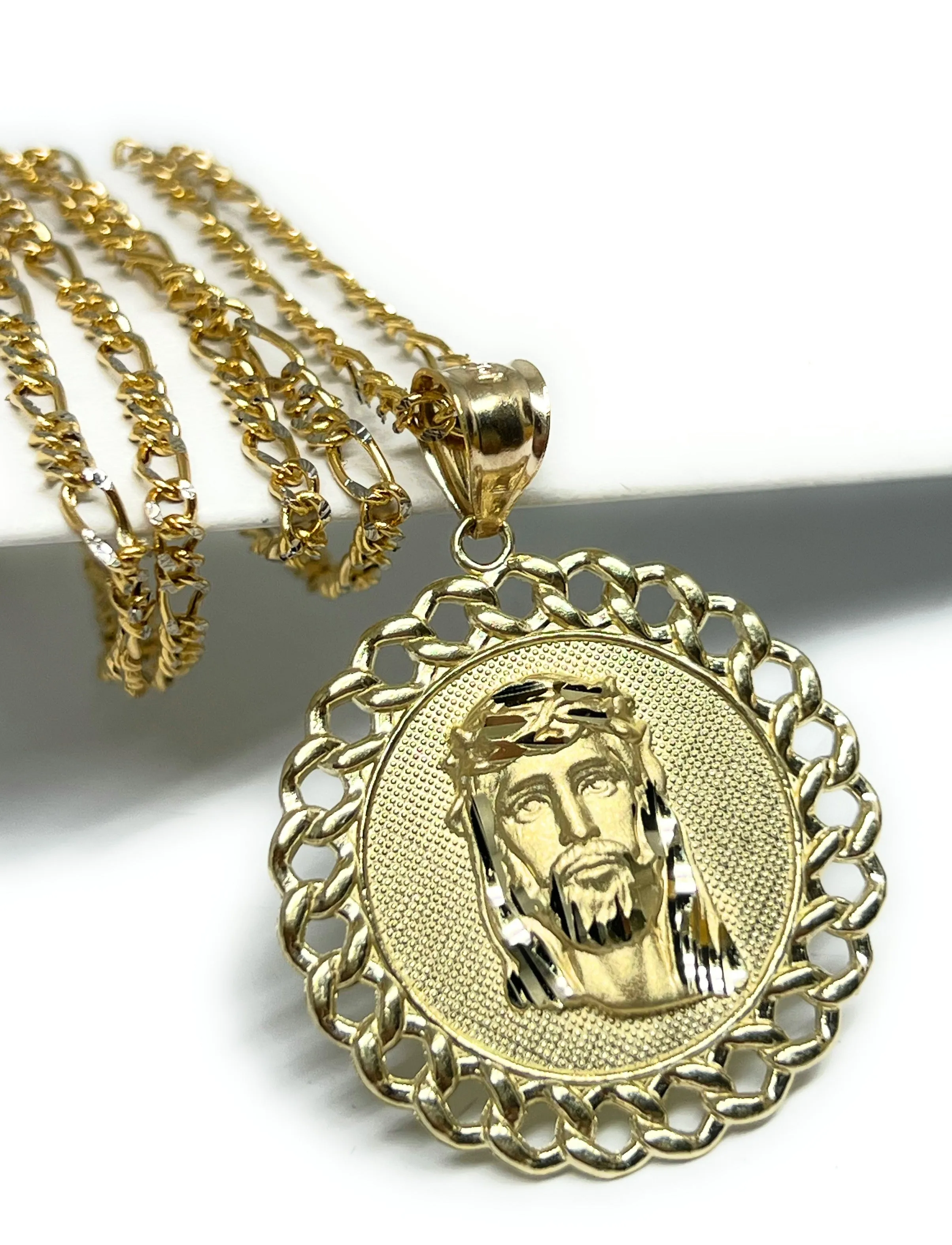 10k Solid Gold YELLOW Jesus Face Round Pendant Necklace