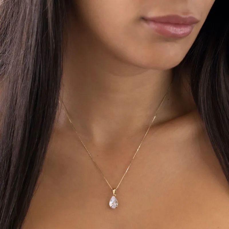 14K Yellow Gold Teardrop White CZ Vencie Chain 7X10mm Pendant