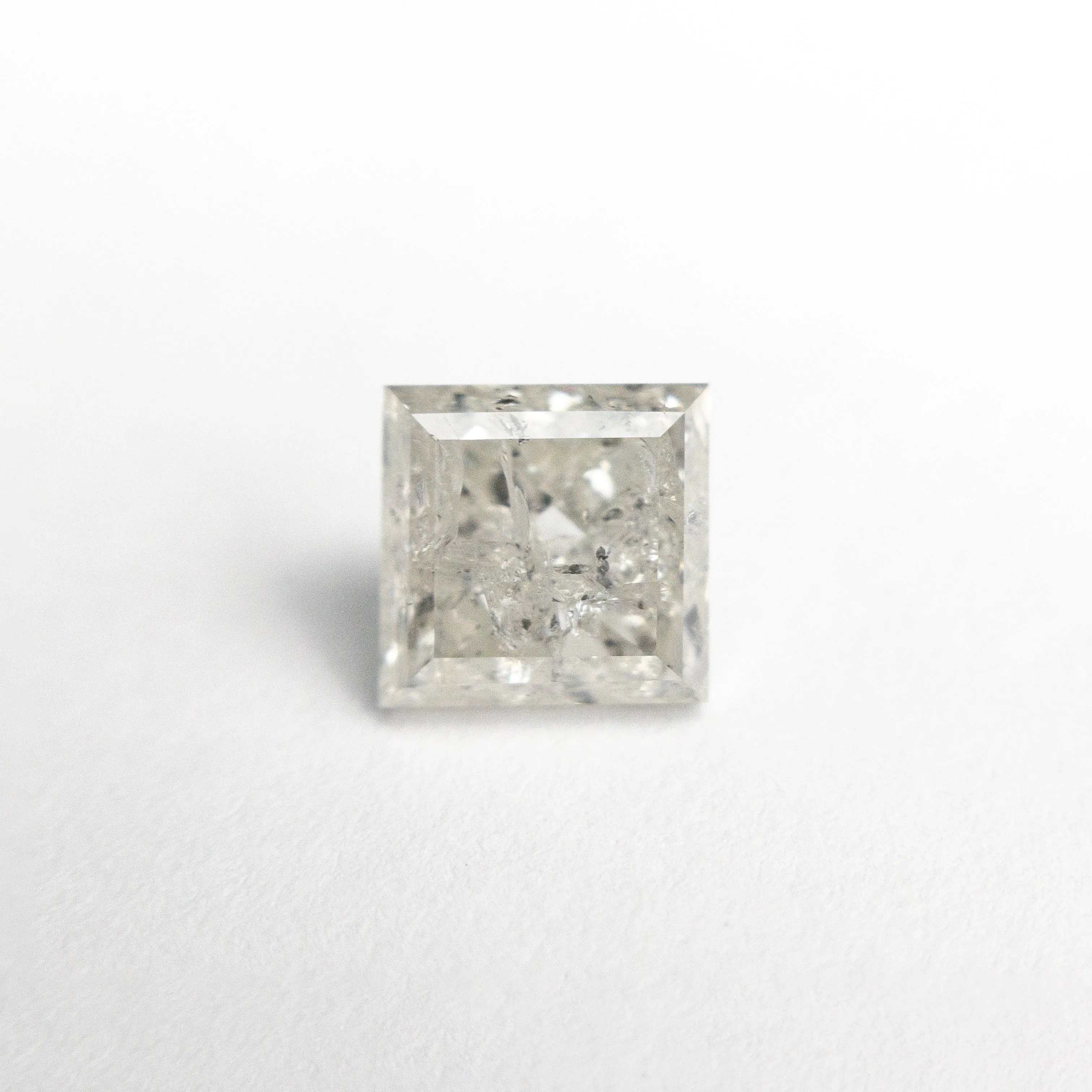 2.76ct Rough Diamond 175-8-31