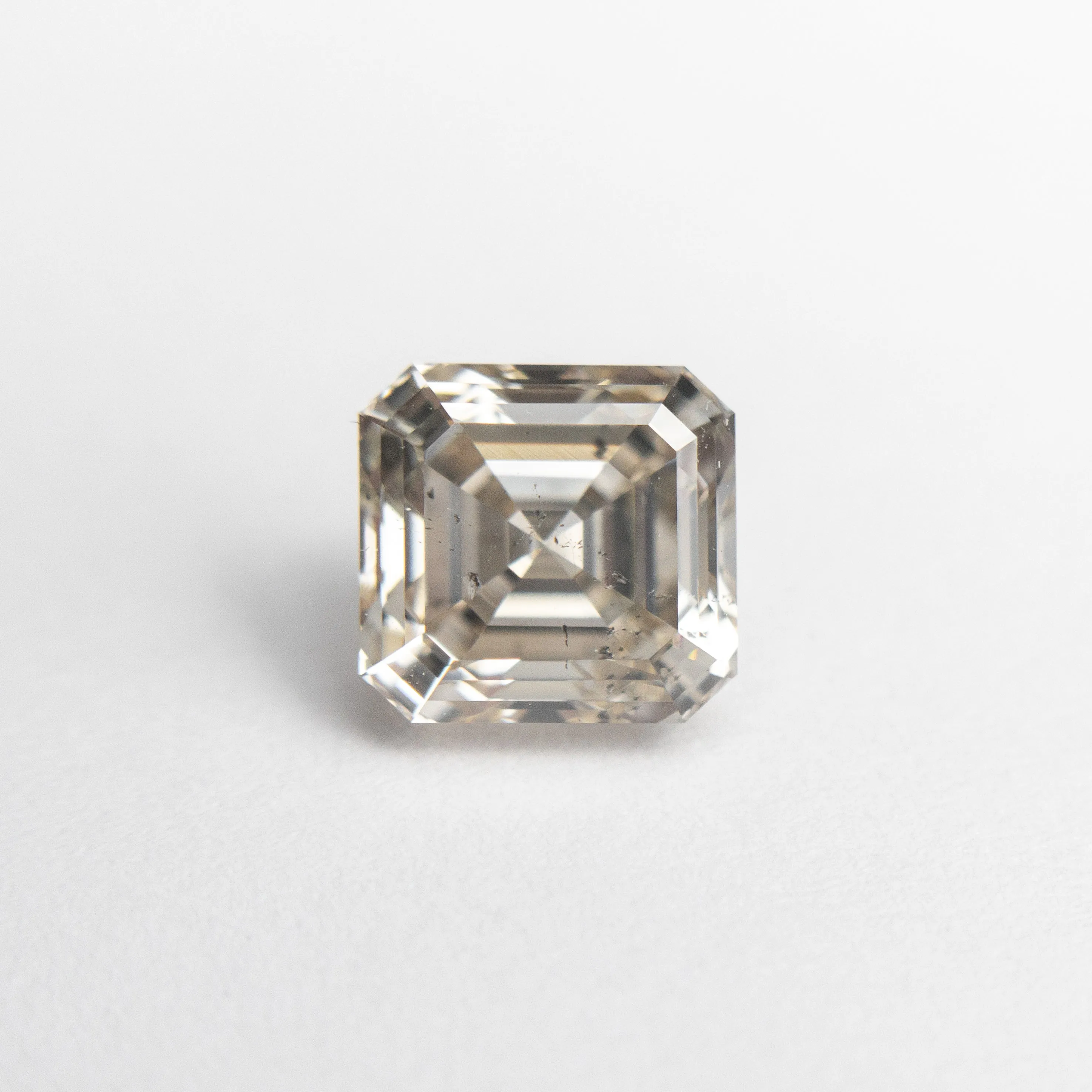 4.33ct Rough Diamond 21-21-25 