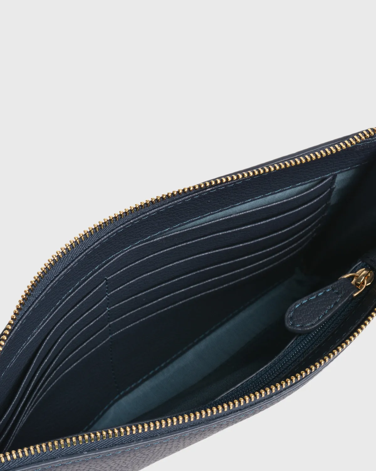 Aimee Wristlet Clutch (Navy)