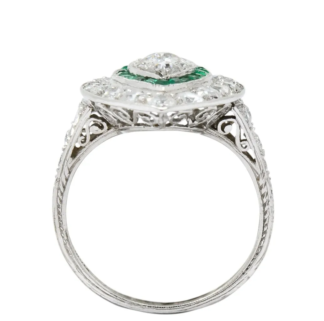 Circa 1915 Edwardian 2.95 CTW Diamond Emerald Platinum Dinner Ring