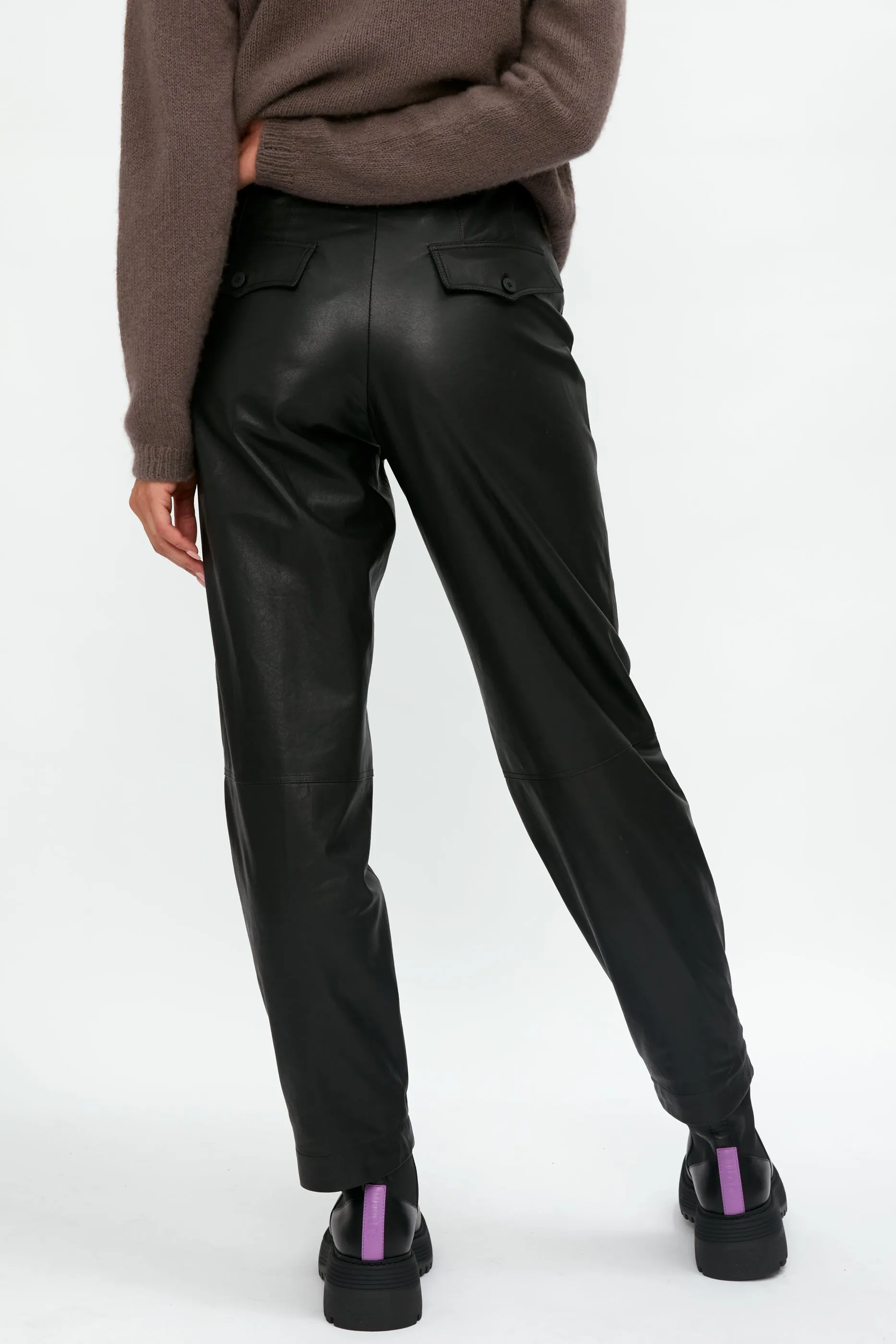 Cropped Leather Pant in Black