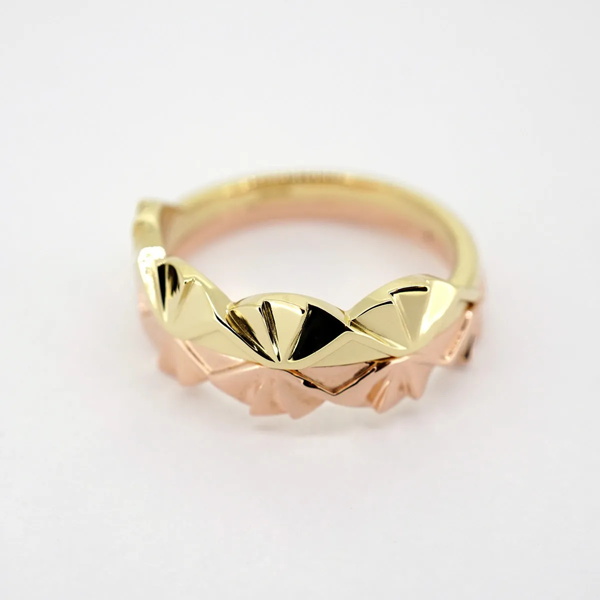 Fan Stackable Ring