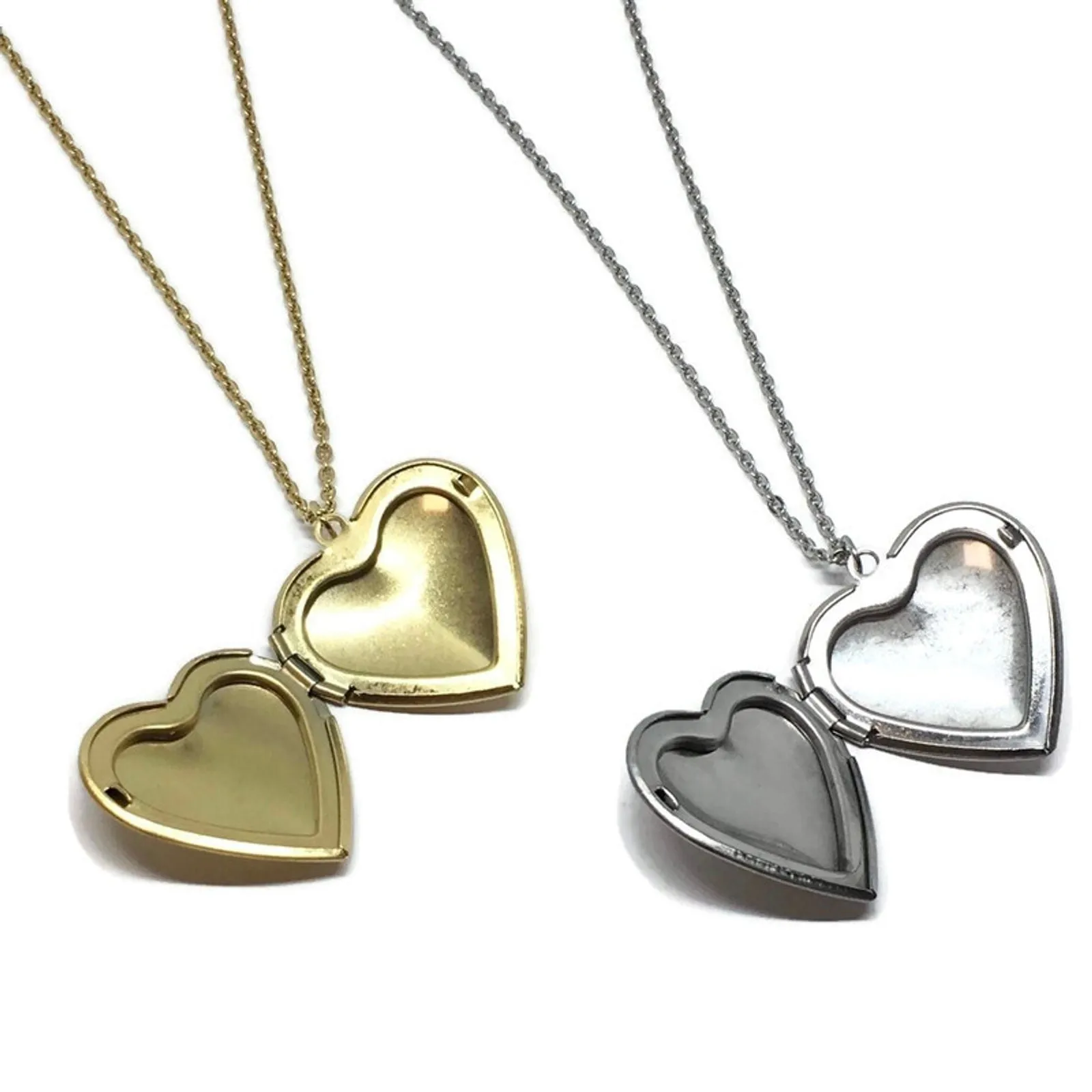 Gifts From The Crypt - Love Heart Locket Necklace