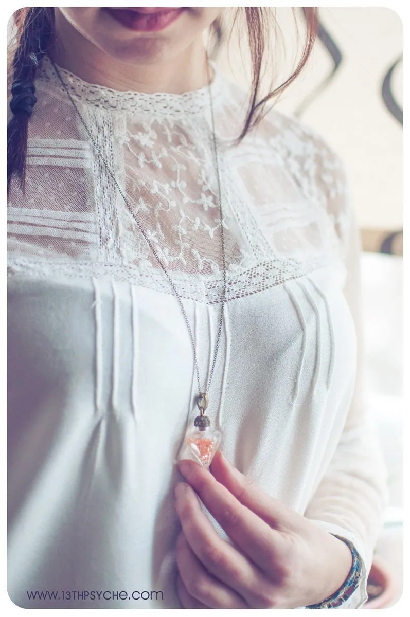 Glass pendulum diamond vial pendant necklace