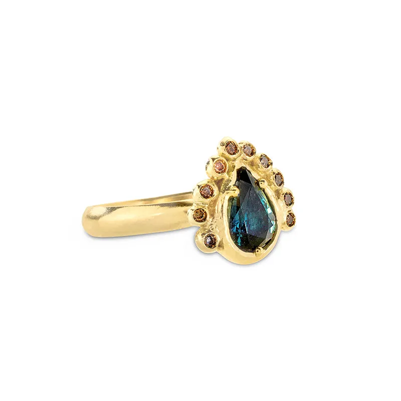 Hathor Ring - Solid Gold