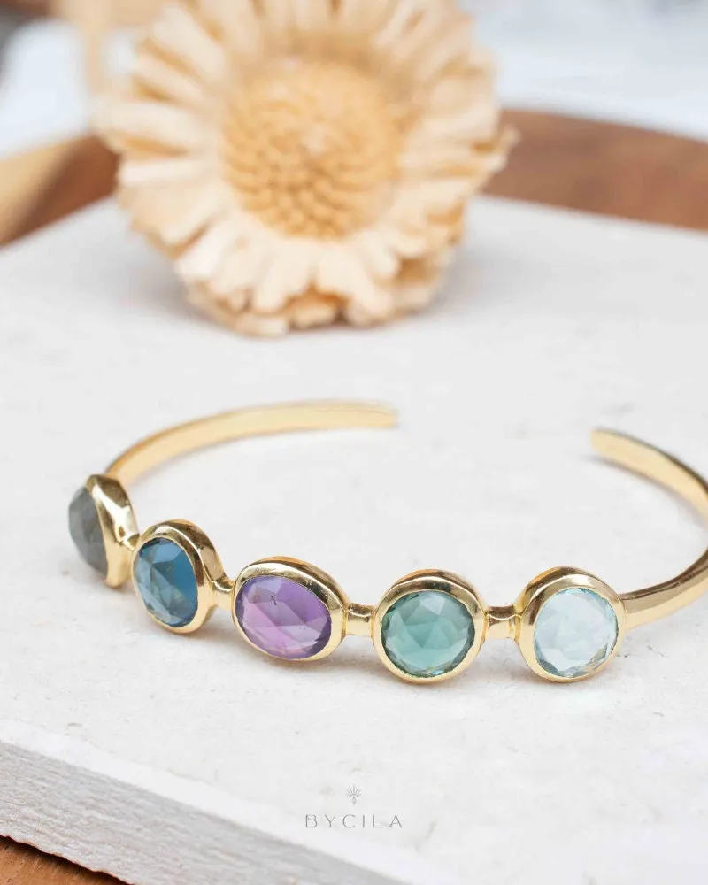 Labradorite, Iolite hydro, Amethyst, Green Tourmaline hydro & Blue Topaz  * Bangle Bracelet * Gold Plated  * Adjustable * BJB057