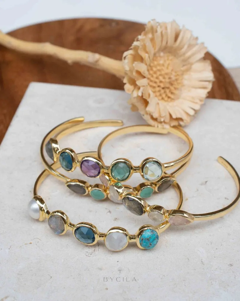 Labradorite, Iolite hydro, Amethyst, Green Tourmaline hydro & Blue Topaz  * Bangle Bracelet * Gold Plated  * Adjustable * BJB057