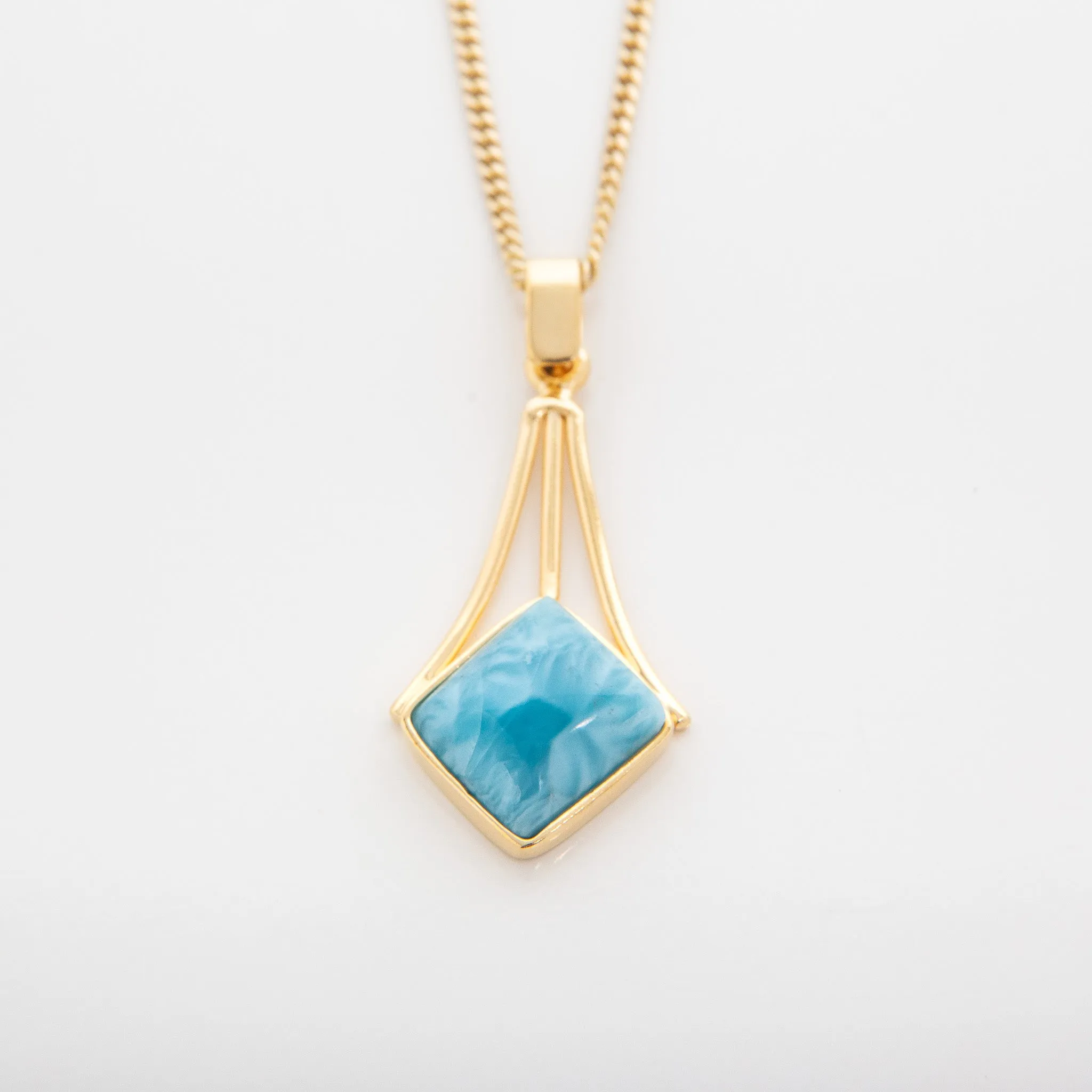 Larimar Pendant Vielka