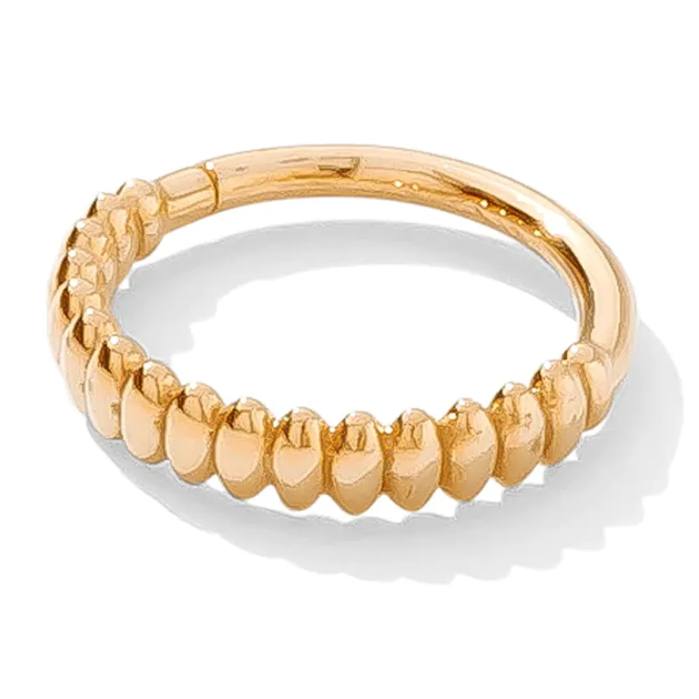 Linear Continuous Ring in Gold