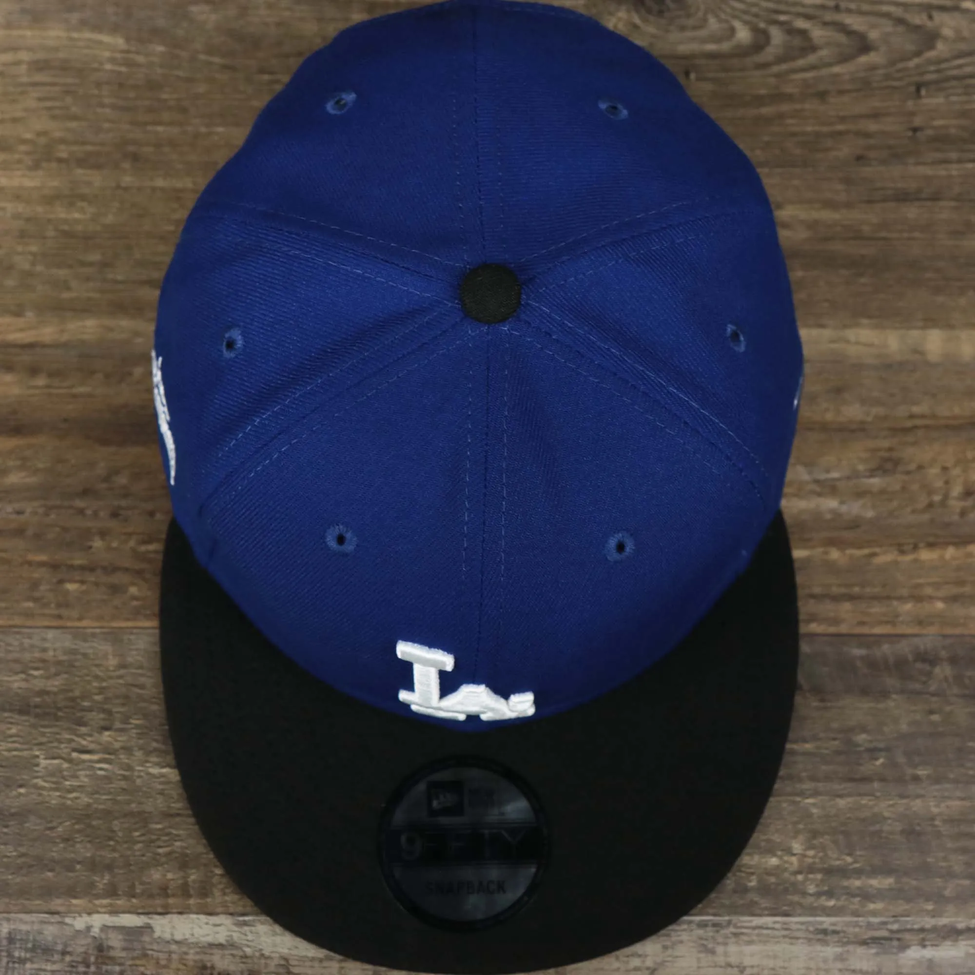 Los Angeles Dodgers 2022 City Connect Side Patch 9Fifty Snapback Cap | New Era Royal/Black