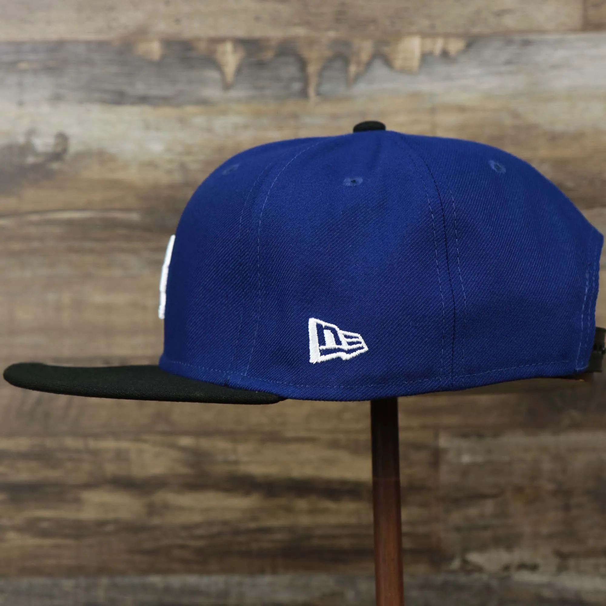 Los Angeles Dodgers 2022 City Connect Side Patch 9Fifty Snapback Cap | New Era Royal/Black