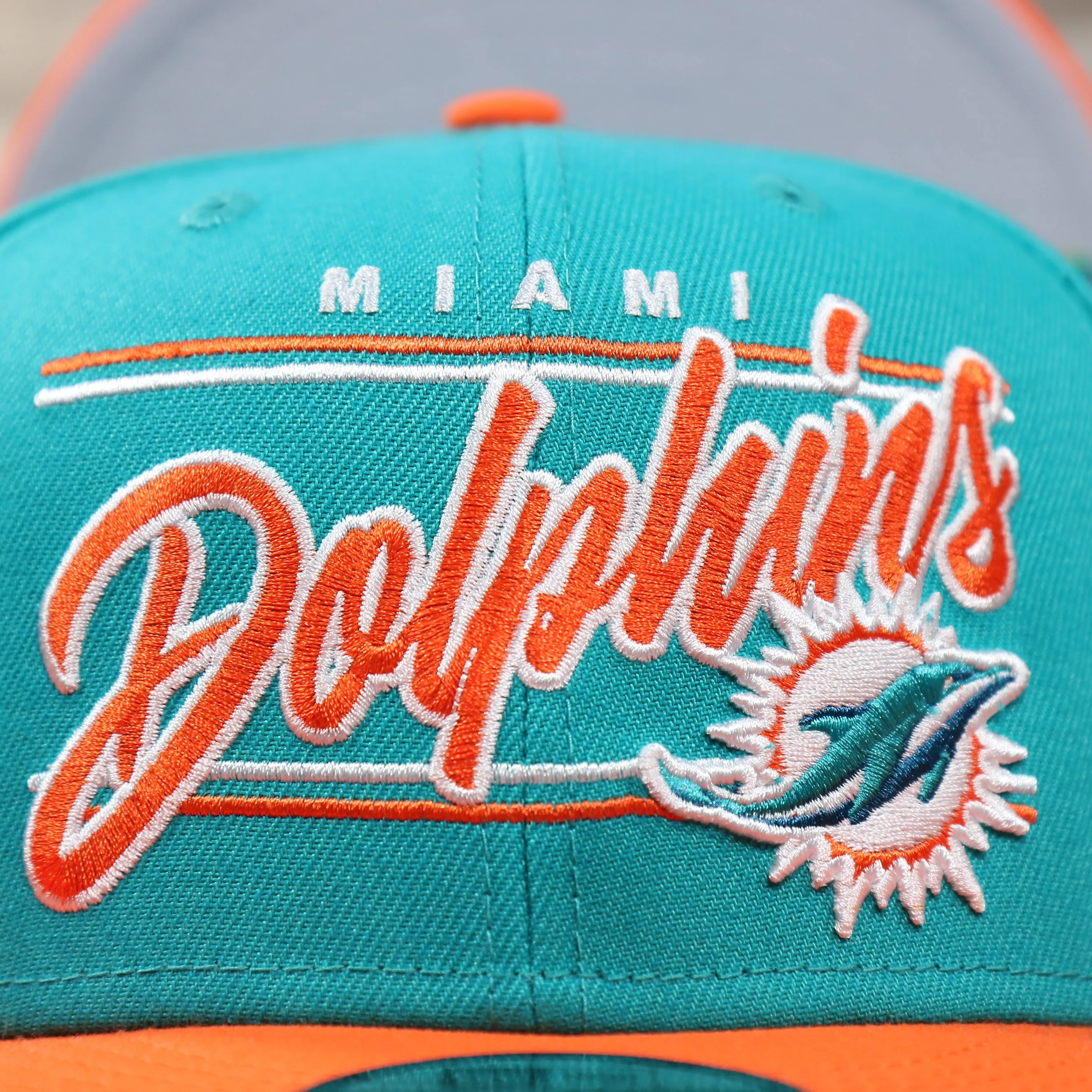 Miami Dolphins Team Script College Bar Gray bottom 9Fifty Snapback | Aqua/Orange Snap Cap