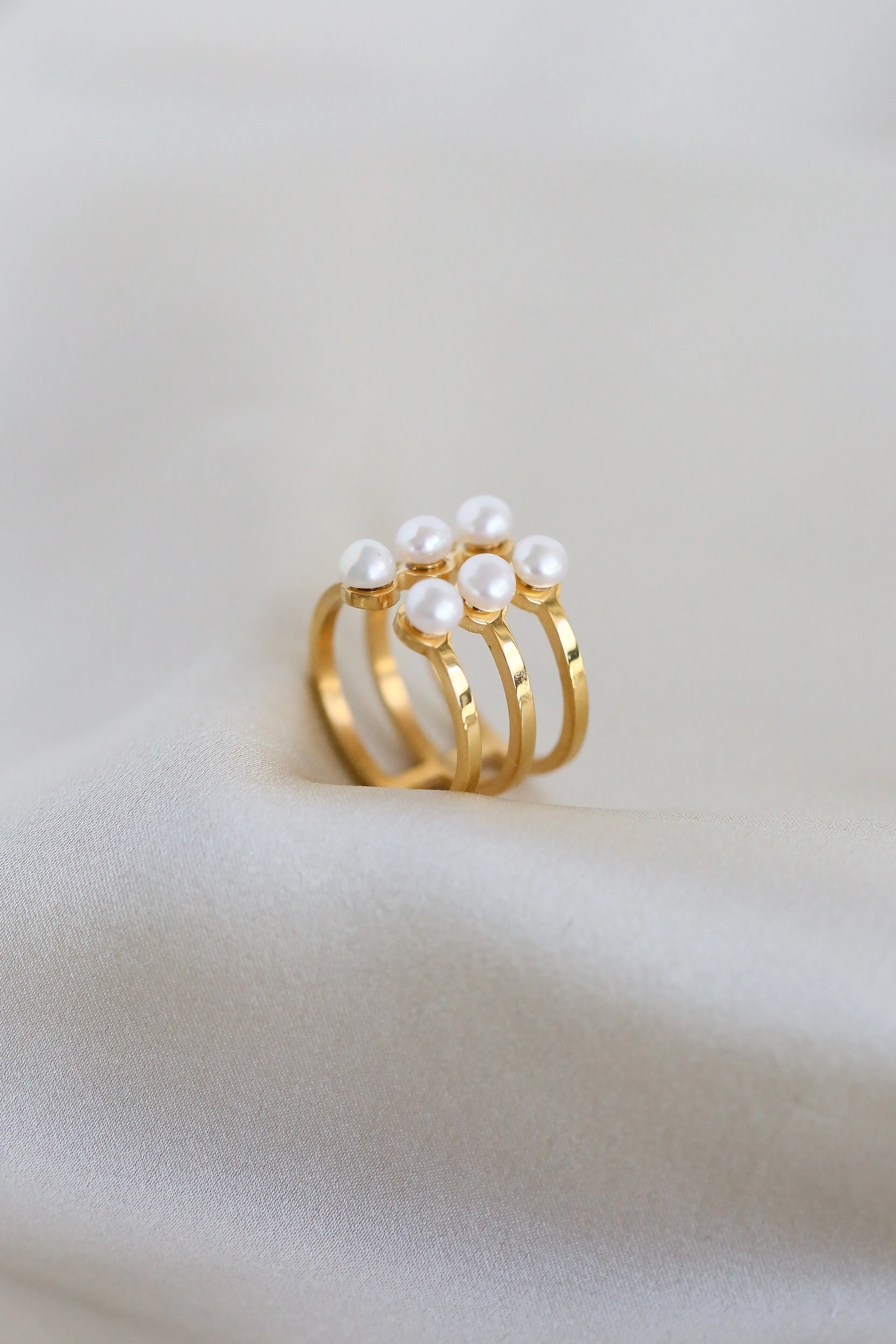 Millie Ring