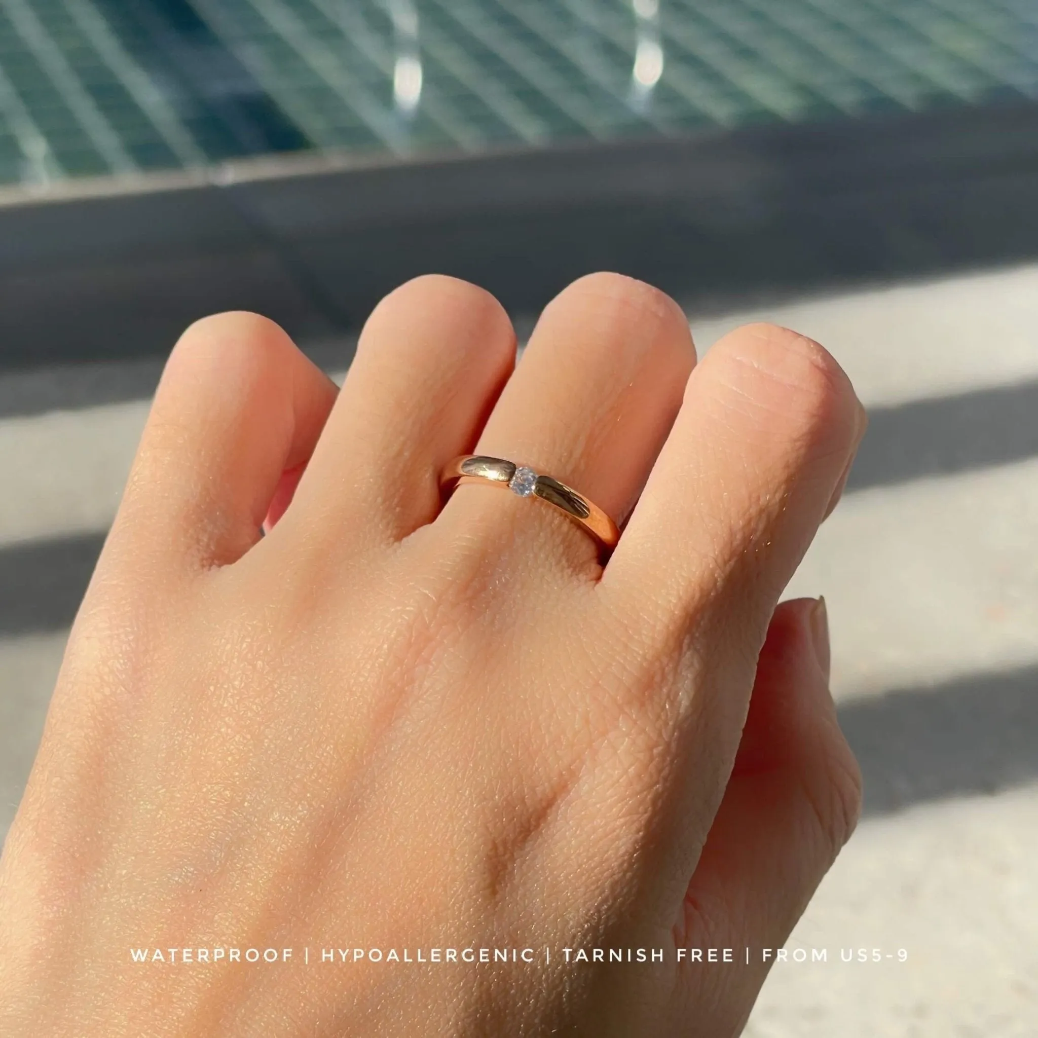 Minimal Zirconia Band Ring Rose Gold