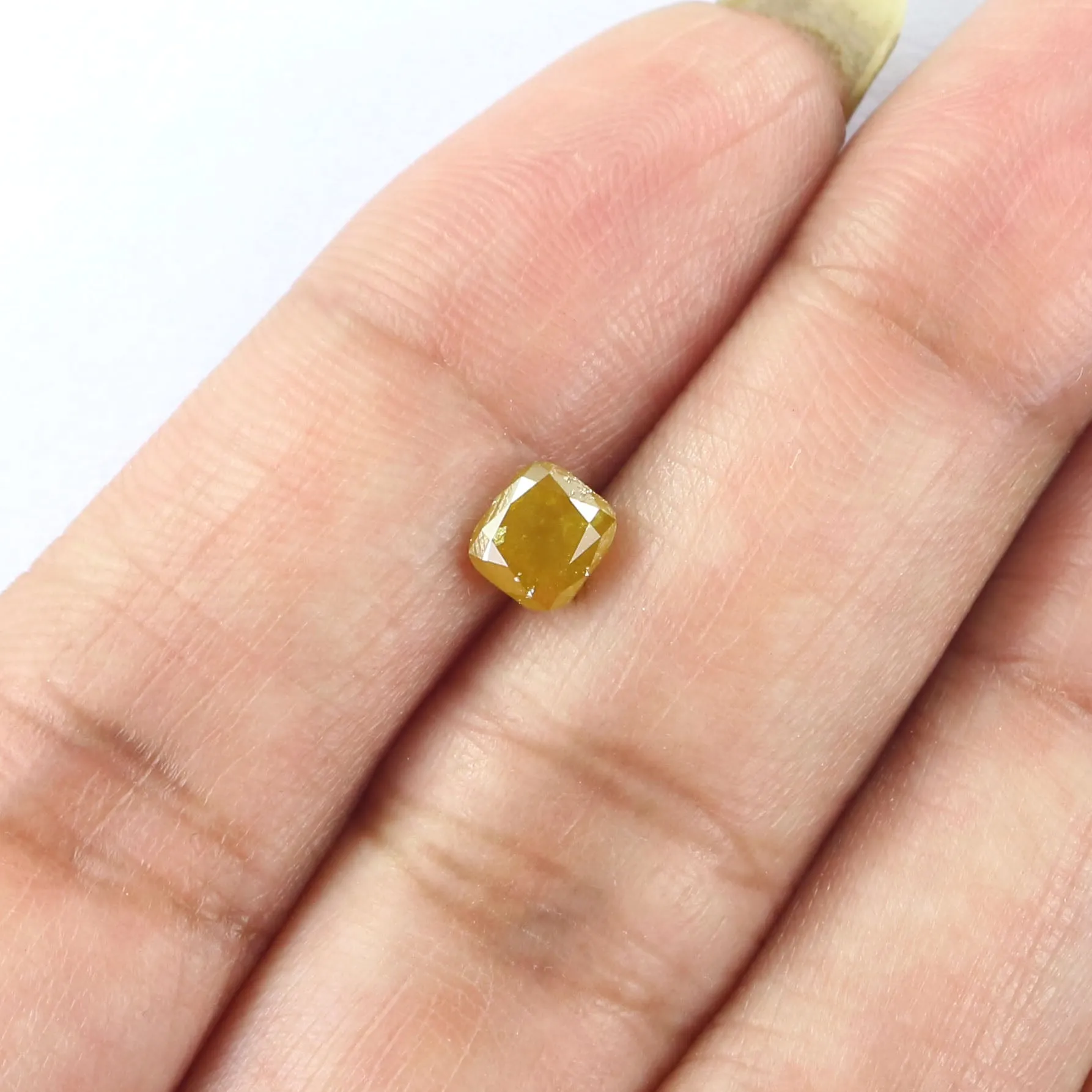 Natural Loose Cushion Yellow Color Diamond 0.84 CT 5.11 MM Cushion Shape Rose Cut Diamond KR689