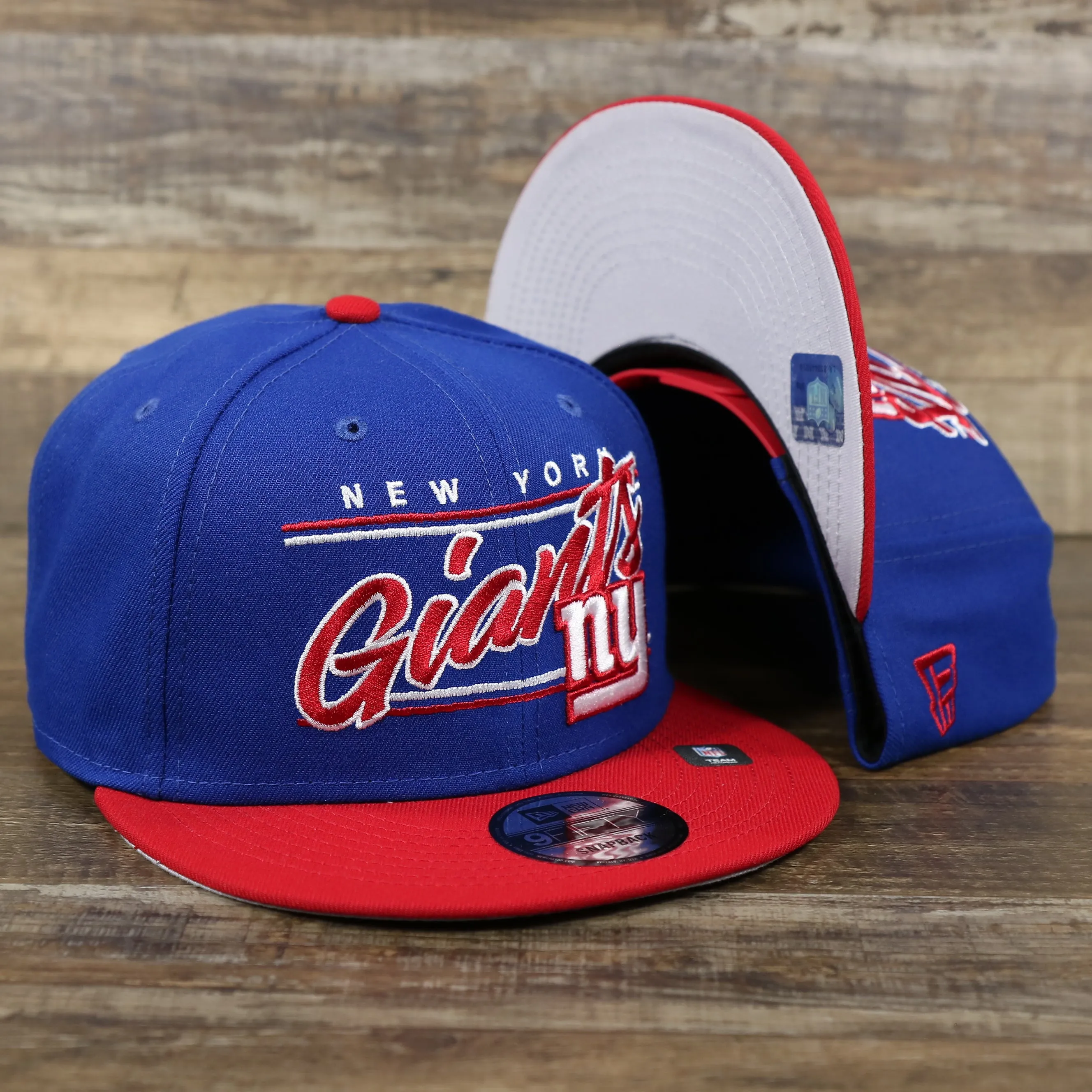 New York Giants Team Script College Bar Gray Bottom 9Fifty Snapback | Royal Blue And Red Snap Cap