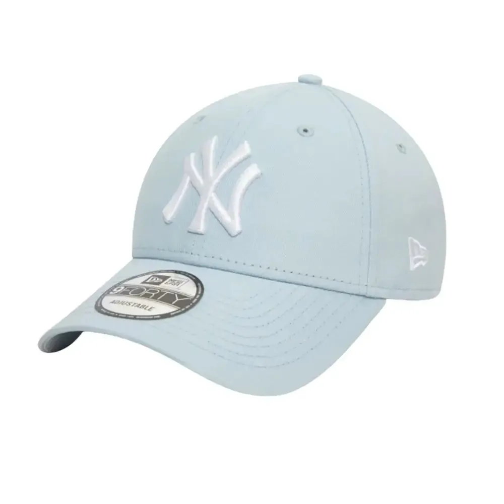 New York Yankees League Essential Pastel Blue 9Forty Adjustable Cap