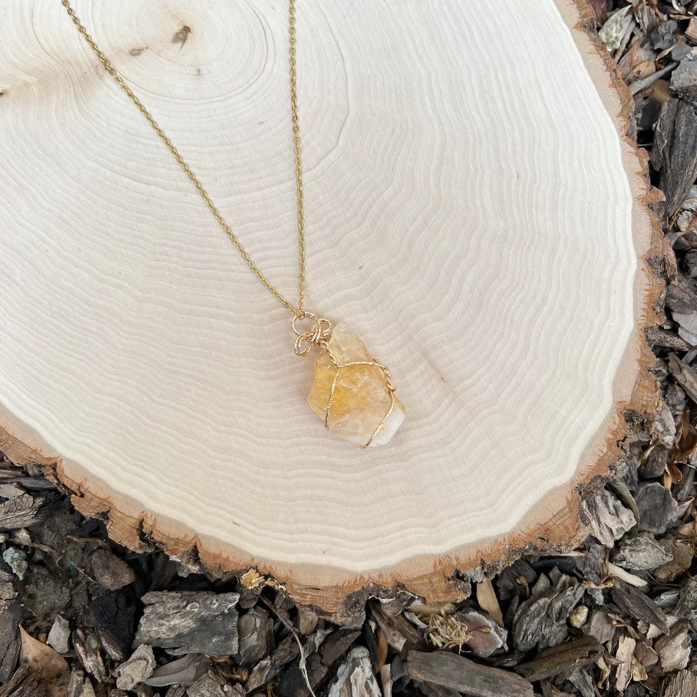 Raw Stone Crystal Necklace - LAST CHANCE/FINAL SALE