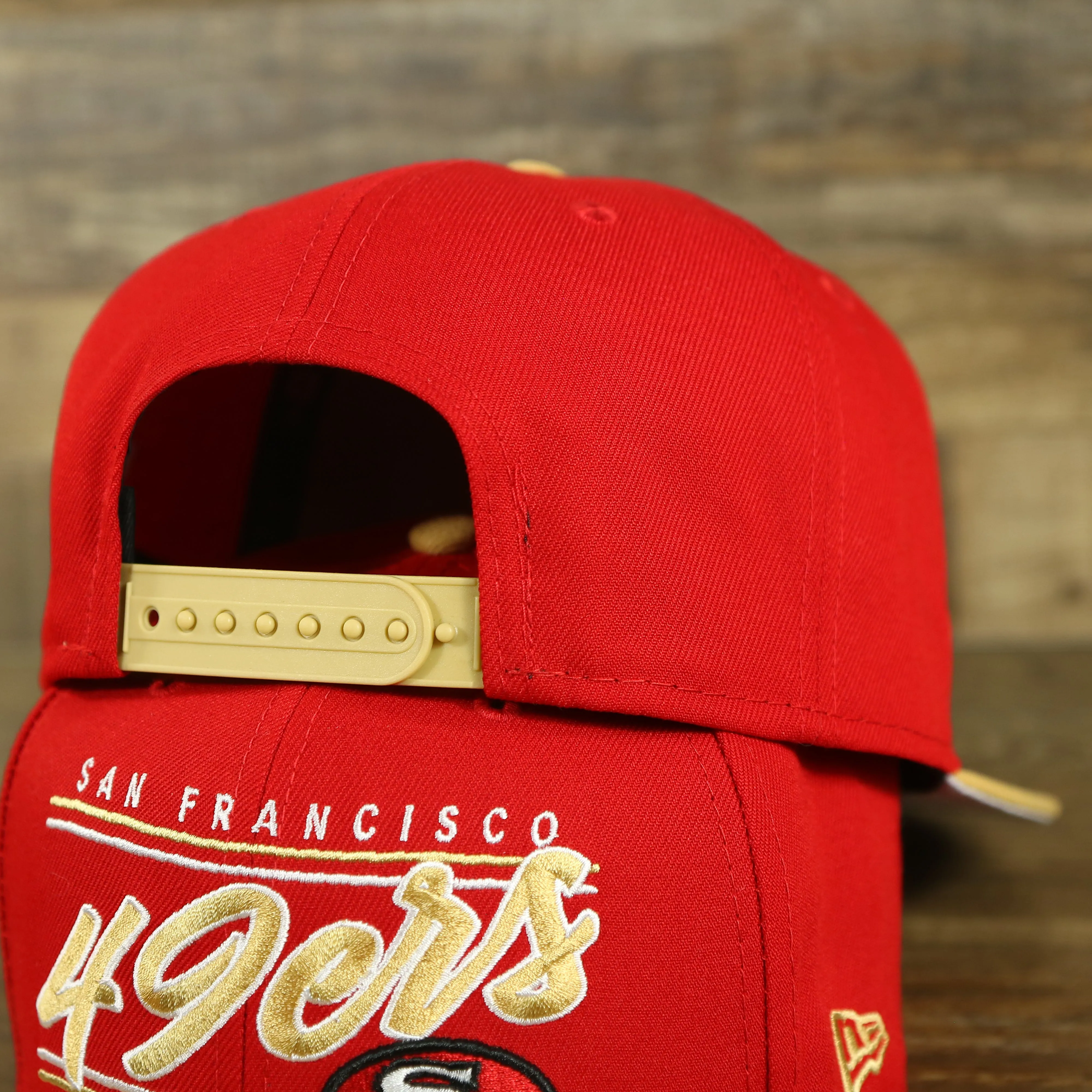 San Francisco 49ers Team Script College Bar 9Fifty Snapback Hat | Red/Tan 49ers 950 Snap Cap