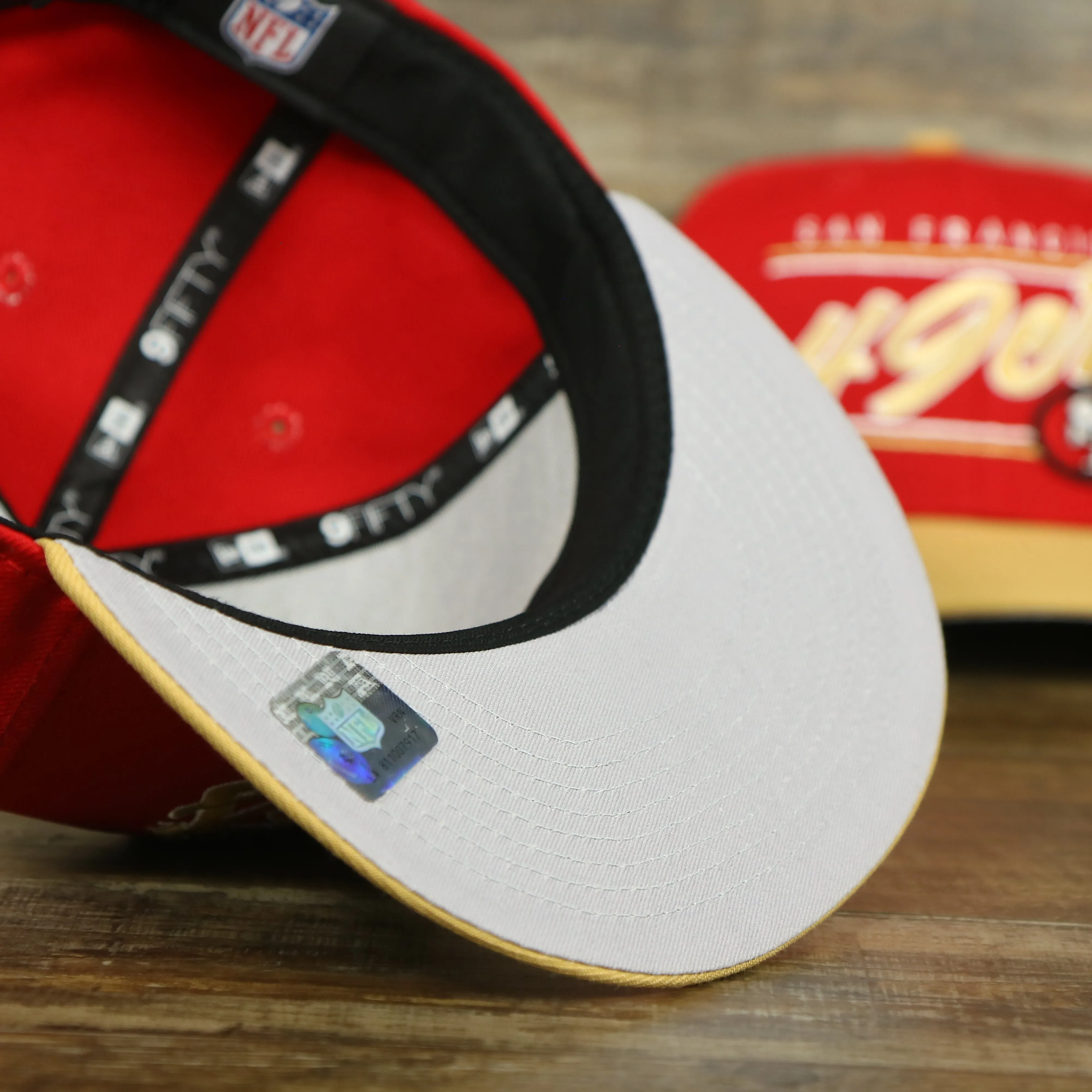 San Francisco 49ers Team Script College Bar 9Fifty Snapback Hat | Red/Tan 49ers 950 Snap Cap