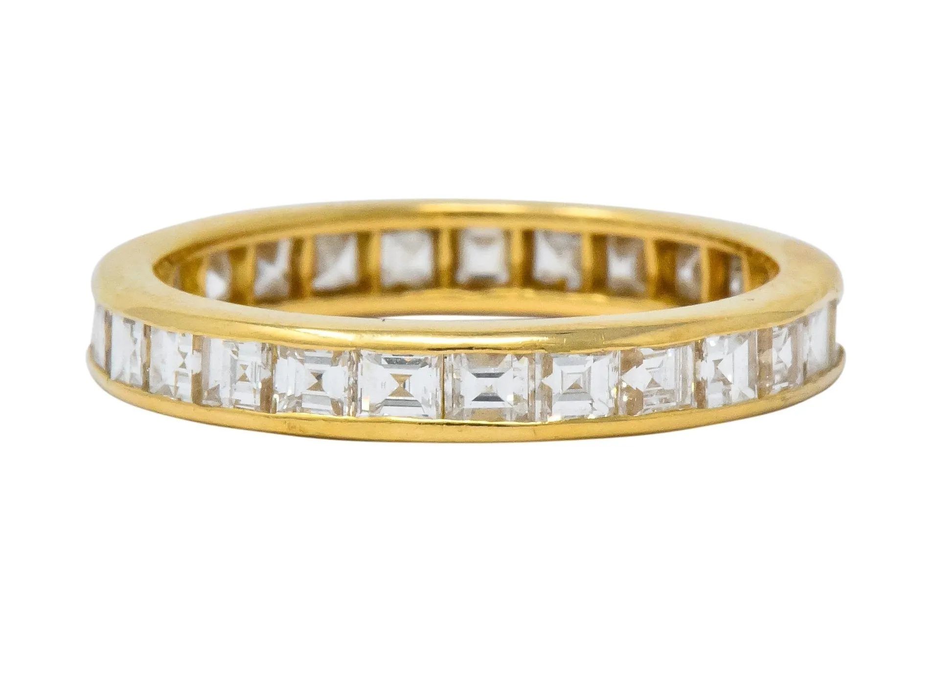 Sleek Oscar Heyman Contemporary 1.35 CTW Square Step Cut Diamond 18 Karat Gold Eternity Band