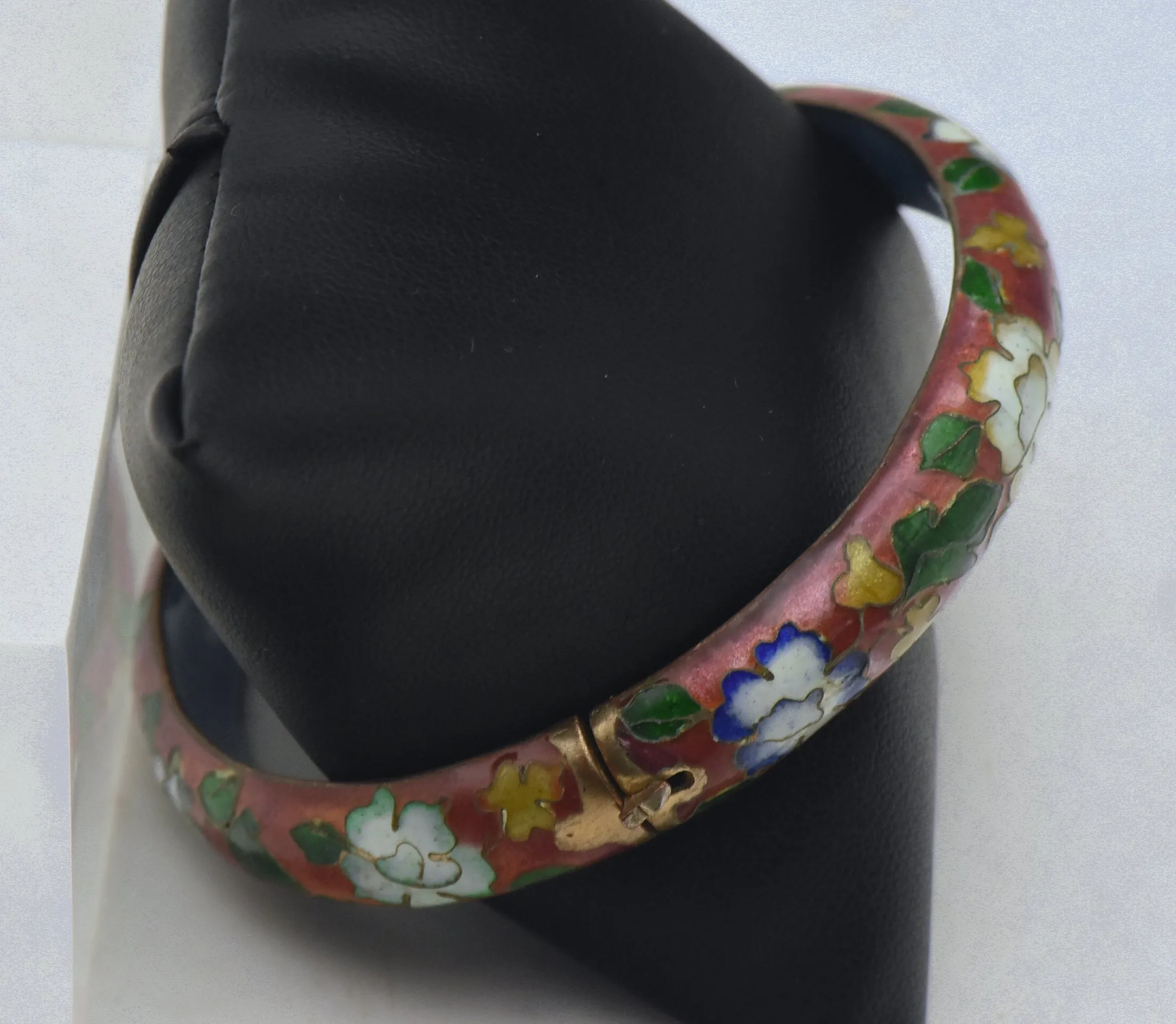 Vintage Cloisonne Hinged Bangle Bracelet